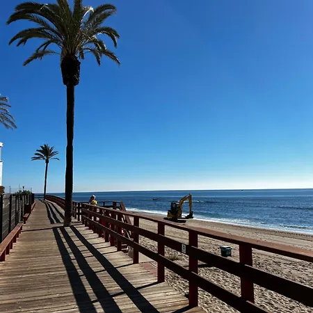 First Line Beach, Tenniscourt And Pool Apartment Torremolinos